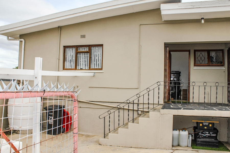 3 Bedroom Property for Sale in Bredasdorp Western Cape